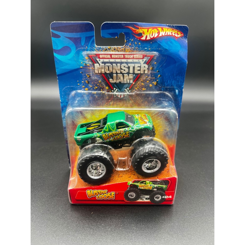 Hot Wheels Monster Jam Bustin Loose Monster Truck 1:64 Green #24 2006 New NIB